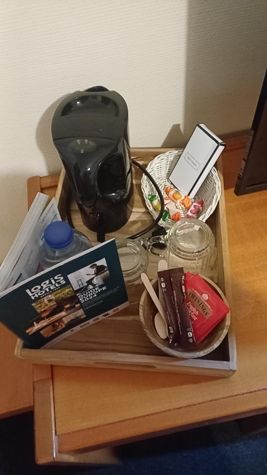 Logis Hotel - Les Paturelles Avesnelles Esterno foto