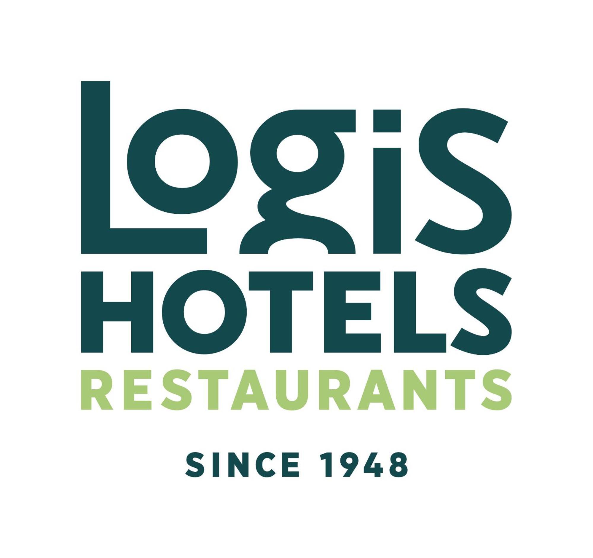 Logis Hotel - Les Paturelles Avesnelles Esterno foto